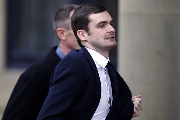 Pa i nije tako loše: Šta mislite, kojim će se poslom baviti Adam Džonson u zatvoru? (FOTO)