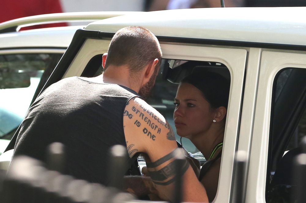 Nema ništa od pomirenja sa Limom! Bivša Jarićeva uhvaćena sa drugim momkom! (FOTO)