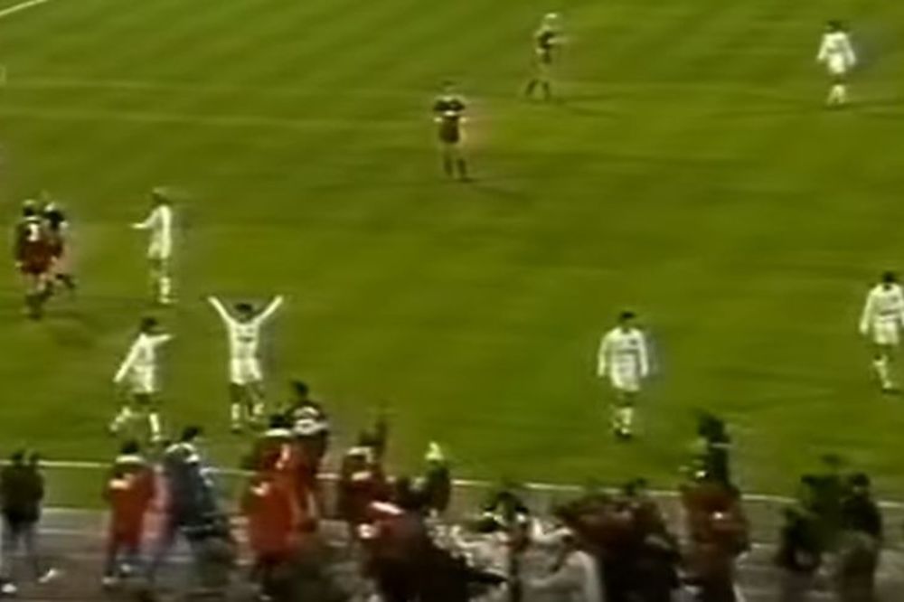 Na današnji dan pre 25 godina veliki Bajern pao je na kolena usred Minhena! (GIF) (VIDEO)