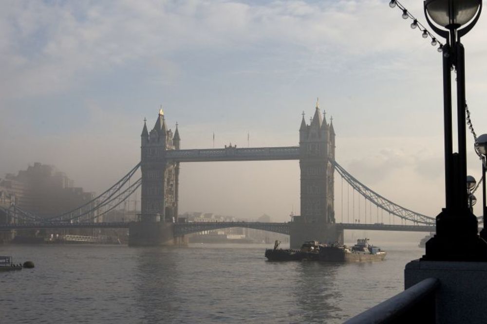 Muslimani iz Britanije mrze gejeve: To ne smete legalizovati!  (FOTO) (VIDEO)