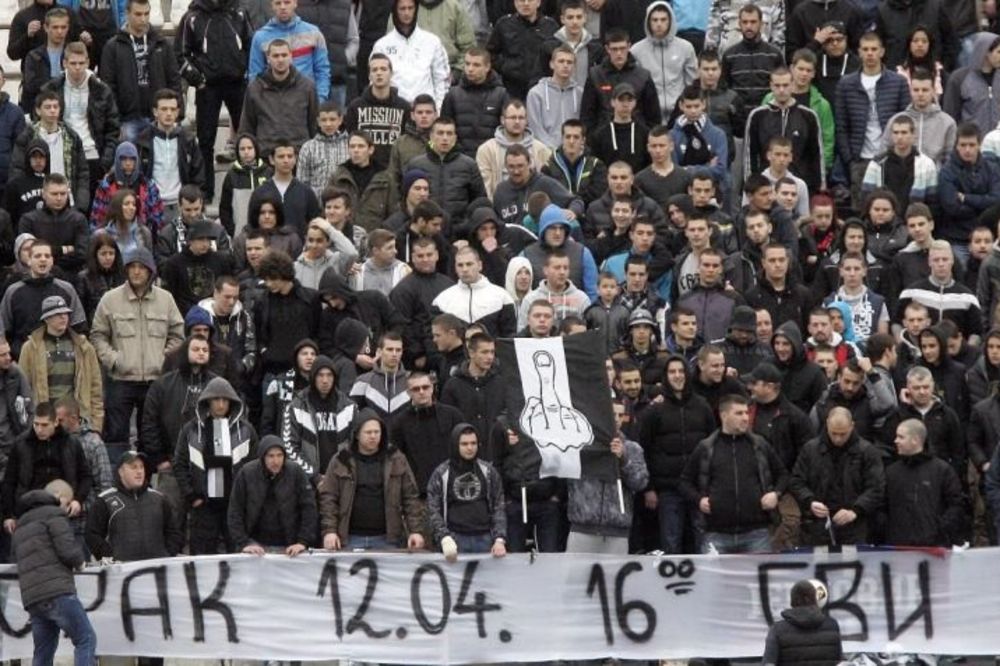 Novo saopštenje Grobara: Osovine zla uništavaju Partizan! bićete upamćeni kao lopovi!