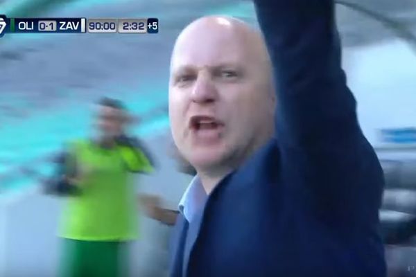 Skandalozna reakcija srpskog trenera u Sloveniji: Nikolić nazvao svog igrača crnim idiotom! (VIDEO)
