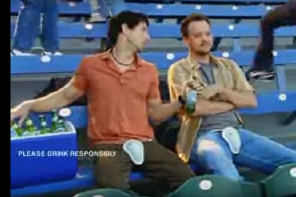 Vežite se polećemo: 10 ludačkih reklama koje nisu smeli da puste na televiziji! (VIDEO)