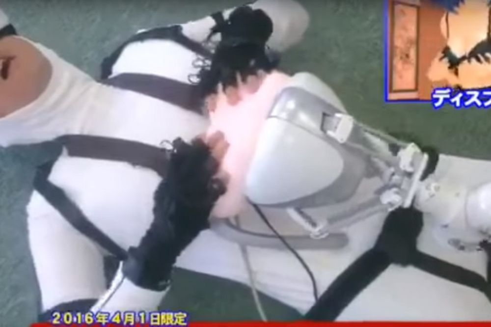 Virtuelno ludilo: Sada možete da imate seks potpuno sami uz pomoć ovog odela (VIDEO)