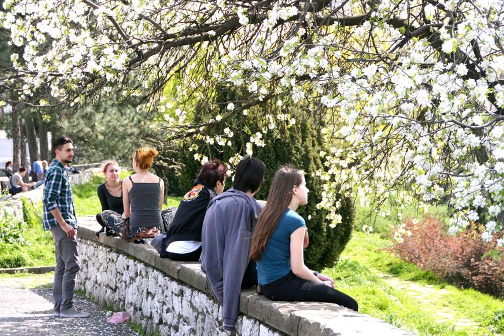 Vreme klimavo ovih dana! Malo sunce, malo kiša - ovako će nam izgledati cela nedelja!