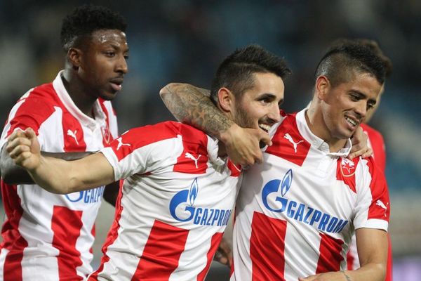 Zvezda na Vračaru odradila svoje: Crveno-beli navijaju svom snagom za Vošu! (FOTO) (VIDEO)