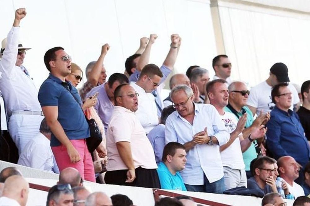 Čekaju da prođe derbi: Partizan tek posle subote zakazuje Vanrednu skupštinu!