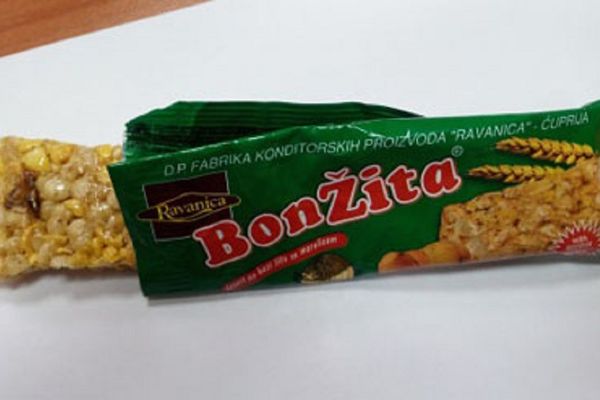 Pronašao bubašvabu u bonžiti pa prijavio, a sud ga ošurio sa kaznom od 10 miliona dinara! (FOTO)