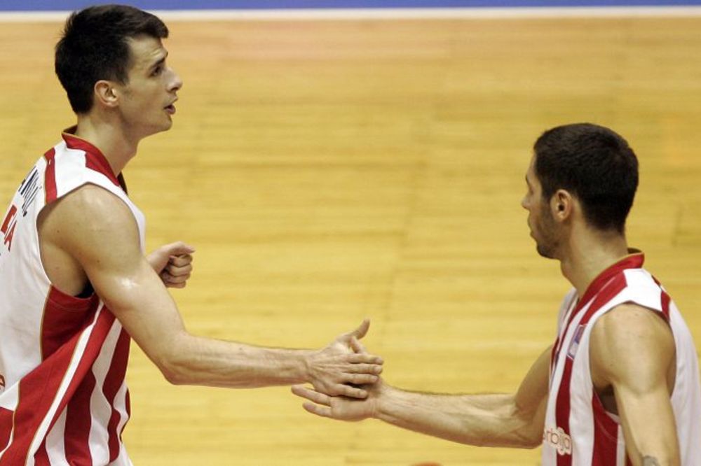 Mileeeer, Joviiiić, Dangubiiiić! Rafal trojki Zvezde u Moskvi! (VIDEO)