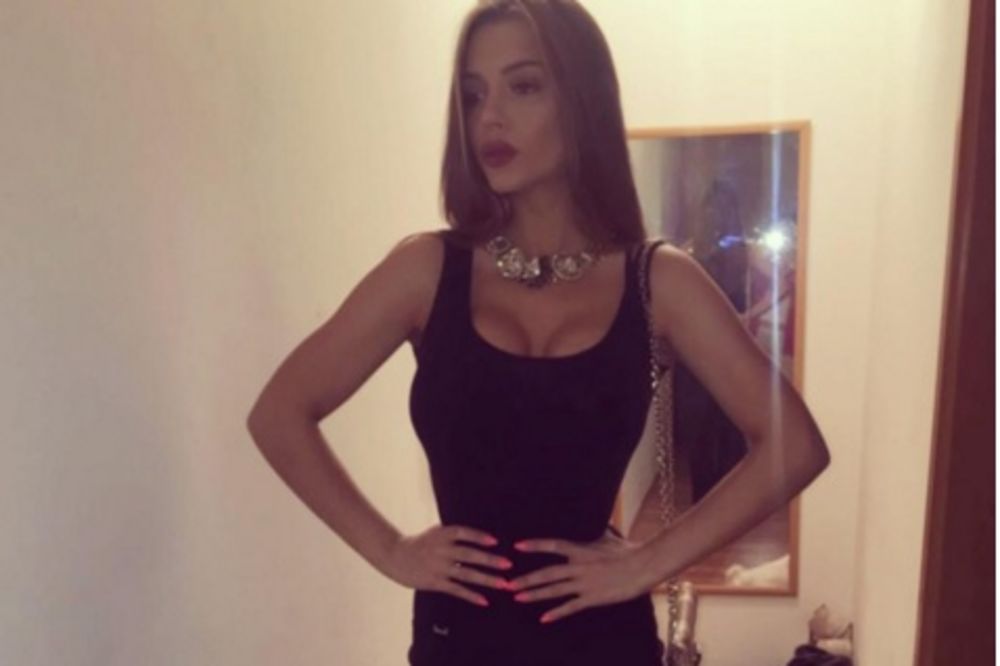 Šta to radiš Helena? Topalkova ćerka seksi guzom zapalila internet! (FOTO)