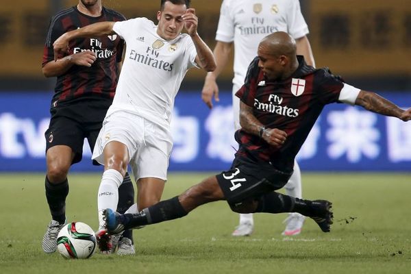 On je najveći dželat s fudbalskih terena u poslednjoj deceniji! (GIF) (VIDEO)