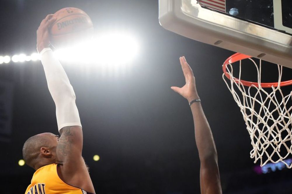 50 trenutaka magije Crne Mambe: Zbog ovog nam je krivo što se Kobi oprostio od košarke! (VIDEO)