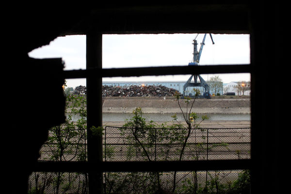 Horor u centru BGD: Ovde su pravili avione i kamione, a sad mogu da snimaju filmove strave i užasa! (FOTO)