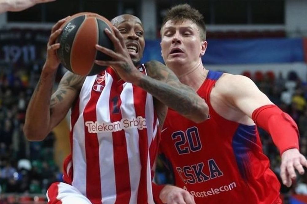 Igrači CSKA ni ne pretpostavljaju kuda će Kinzi: Amerikanac leti po terenu! (VIDEO)