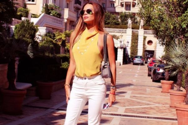 Nikolina Pišek u bikiniju! Od ovih fotki zavrteće vam se u glavi, bukvalno! (FOTO)