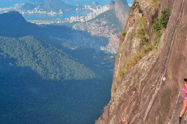 Zbog dobre fotke i pogleda spremni su da rizikuju život: Da li biste se i vi usudili? (FOTO)