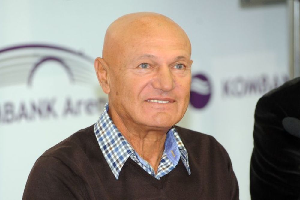 Šaban Šaulić hitno operisan zbog zapušenja trbušne aorte!