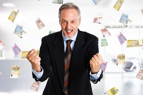 Maštate o tome da budete bogati? Ako imate neki od ovih 6 znakova, to se neće desiti! (GIF)