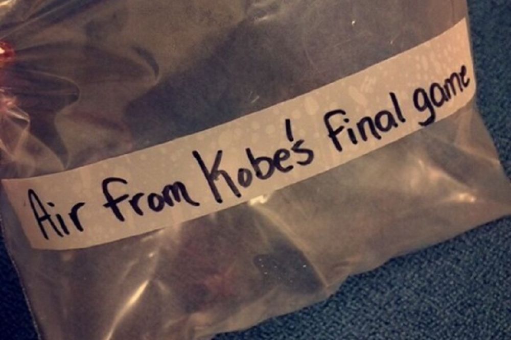 Kesa sa Kobijevog oproštaja na aukciji dostigla iznos koji prosečan Srbin može samo da sanja!