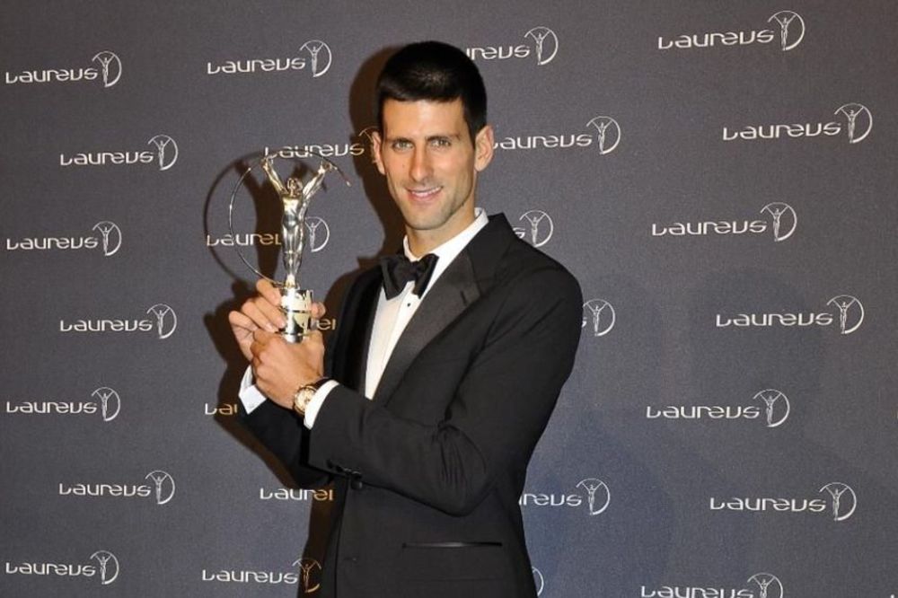 Nema boljeg sportiste od Novaka: Đoković po treći put osvojo Laureus nagradu! (FOTO)