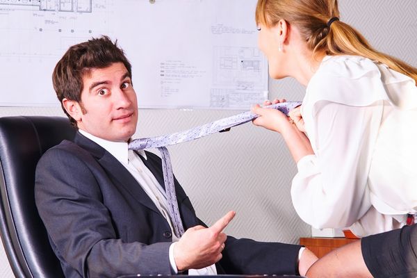 Ovaj znak je veliki karijerista, i ništa mu nije važnije od toga (GIF)