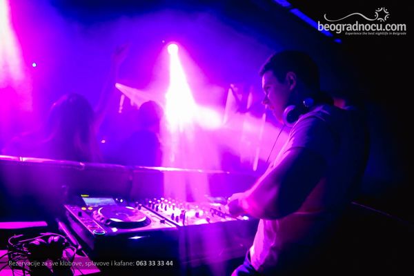 Nataša Bekvalac i košarkaši Partizana zapalili Stefan Braun! (FOTO)