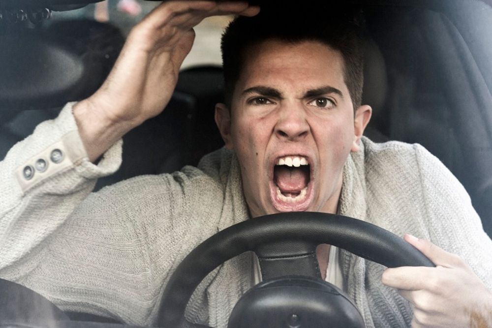 S ovim znakom ne želite da imate posla danas (GIF)