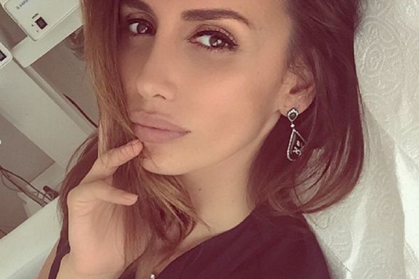 Eminin sinčić će vas oboriti s nogu: Evo kako uči srpski jezik! (VIDEO)