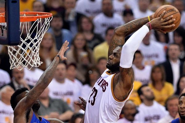 Klivlend i San Antonio na pobedu od polufinala konferencija, Boston se još ne da! (VIDEO)