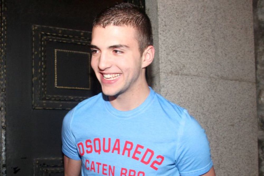 Dve poznate starlete pokačile se oko Veljka: Cecin sin ih obe iskulirao!