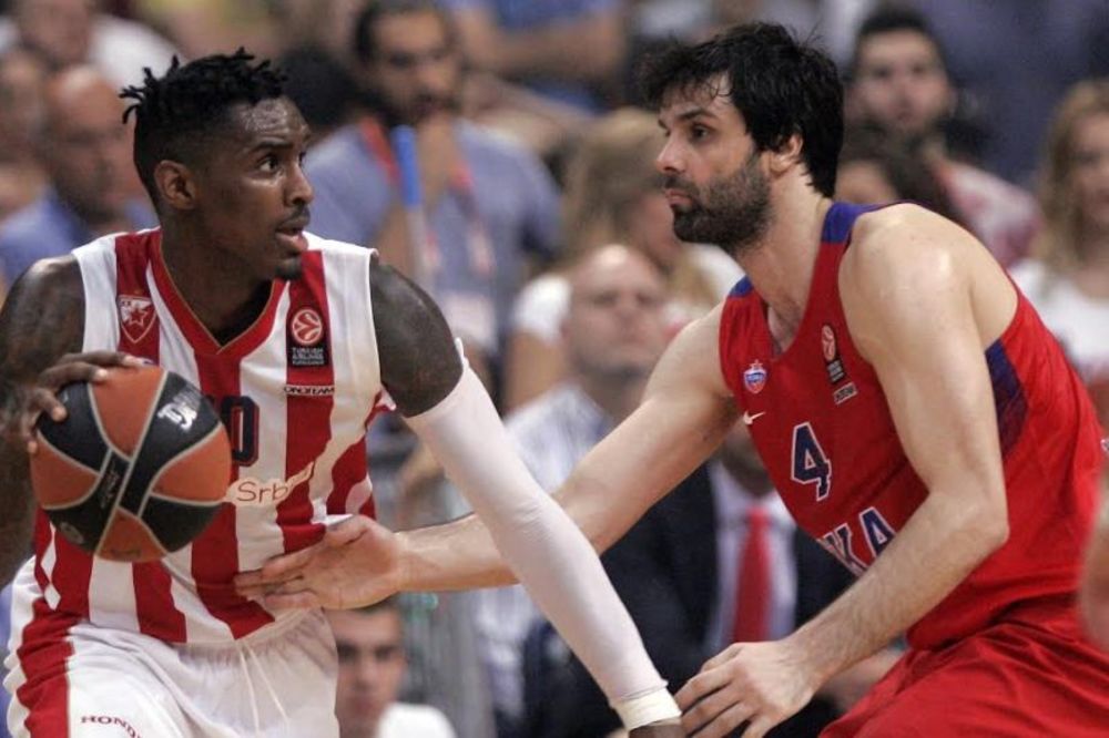 Imidž za titulu: Frizerka iz Zimbabvea pravi kikice Zvezdinom Amerikancu! (FOTO)