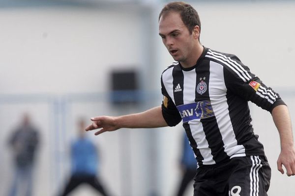 Bivši defanzivac Partizana oprostio klubu 10.000 evra!