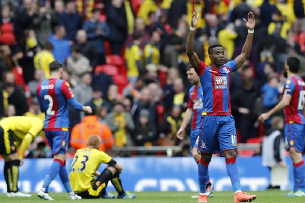 Veliki uspeh: Kristal Palas zakazao finale FA kupa sa Mančester junajtedom! (VIDEO)