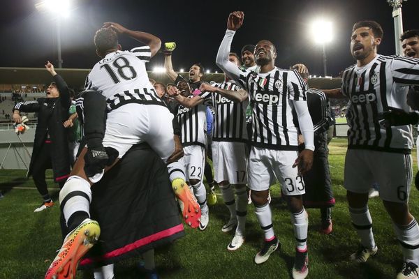 Skudeto je na dohvat ruke: Juve dobio potpuno lud derbi sa Fiorentinom, Bufon heroj! (FOTO) (VIDEO)