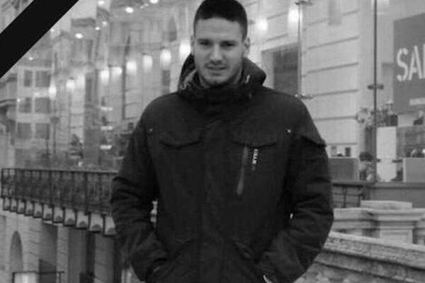 Sahranjen ubijeni navijač Zvezde! Hiljadu Čačana protestvovalo protiv navijačkog nasilja!