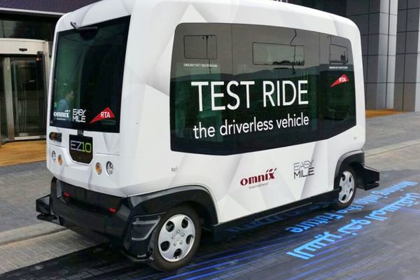 Automobili i autobusi bez vozača do 2030. godine! (FOTO) (VIDEO)