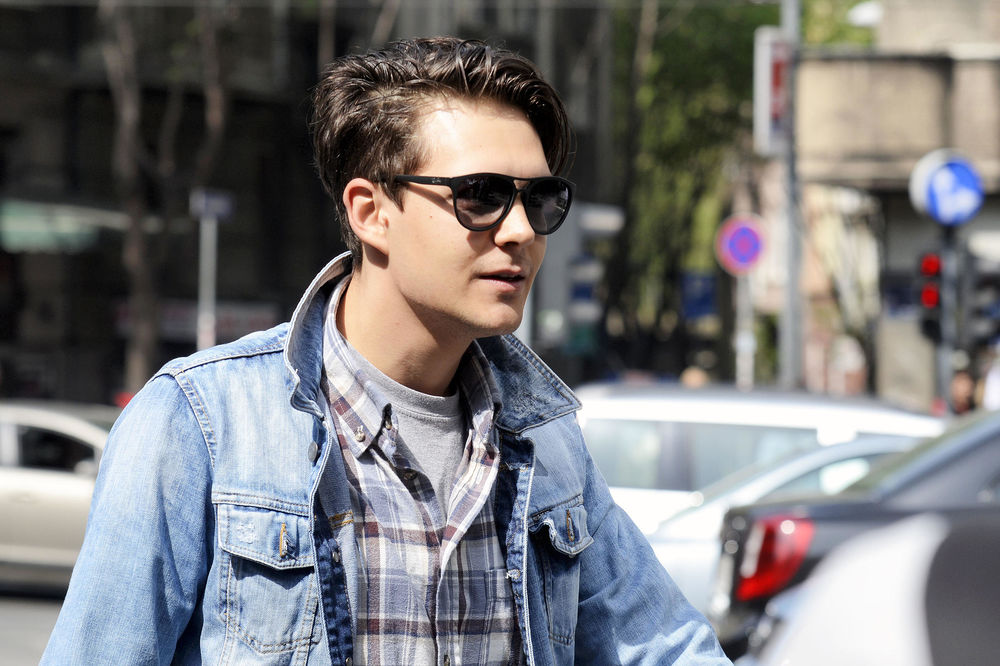 Pojavio se lažni Miloš Biković! I isti je kao pravi! Možete da ih razlikujete? (FOTO)