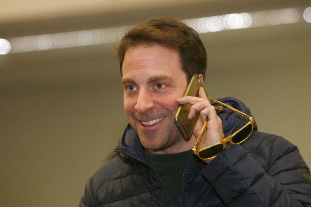 Bubanj, bas, gitara i gas: Gordan Kičić otkriva omiljenih 10 pesama za road trip! (VIDEO)