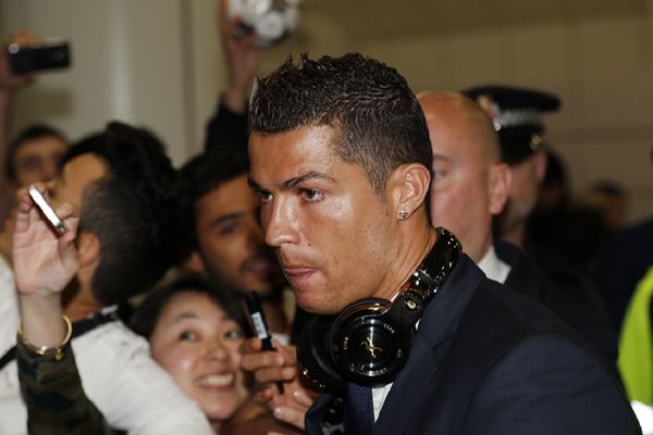 Vest koja je zapalila Evropu: Prelazak Ronalda u PSŽ je gotova stvar?! (VIDEO)