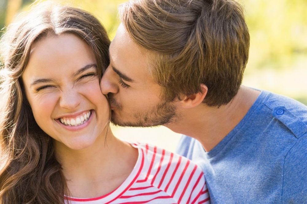 Zgrabite ga! Daće vam sve što treba! (GIF)