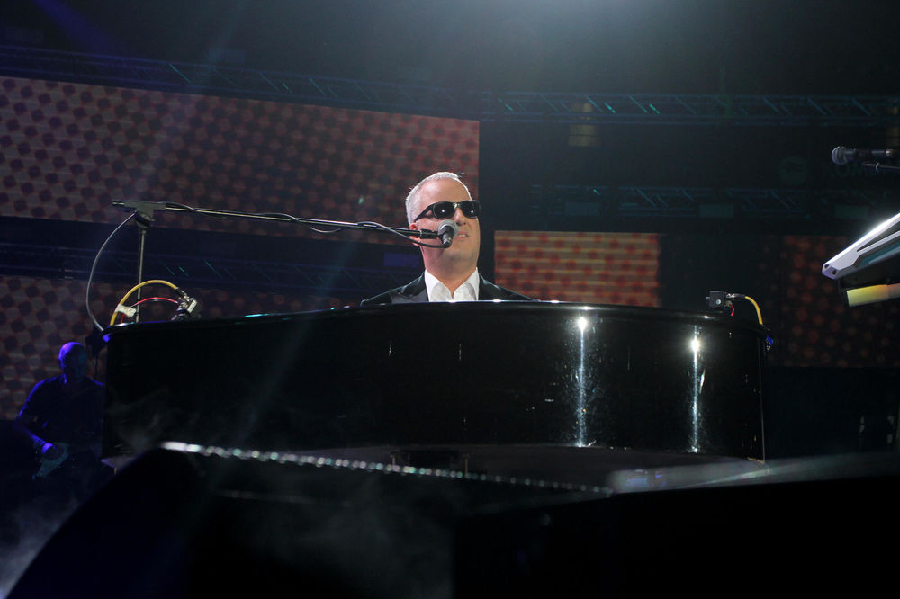 Ove 3 naše zvezde su bile glavne na rođu Saleta Matića... Sve dok on nije uzeo mikrofon! (VIDEO)