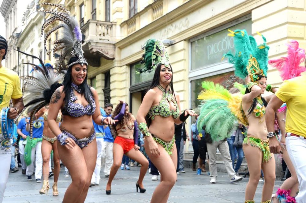 Brazilke zapalile Beograd: Odbrojavanje za Olimpijske igre je počelo! (VIDEO)