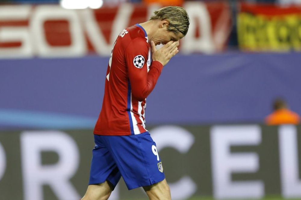 Tores zaplesao po terenu kao nekada...Stativa ga je sprečila da dokrajči Bavarce! (VIDEO)