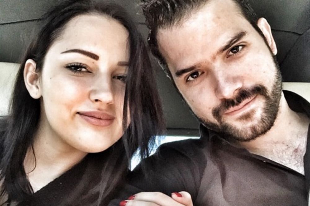 Ljuubav! Med medeni! Evo kojim poklonom je Filip raspilavio Prijovićku, a i nas! (FOTO)