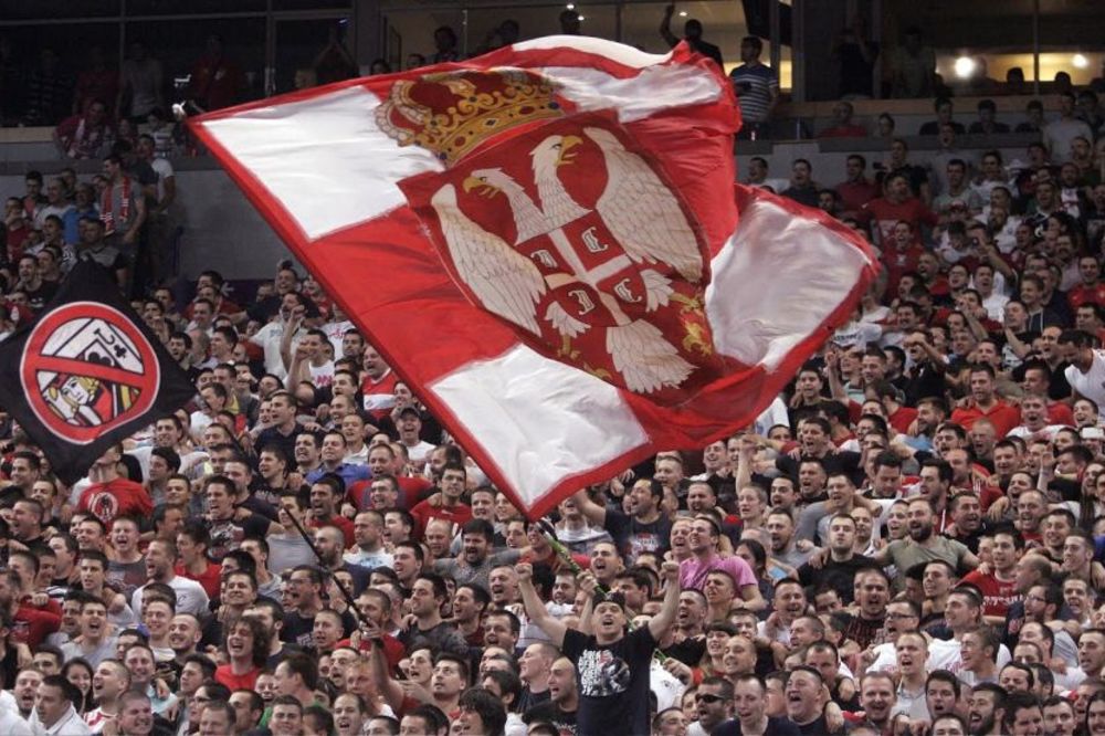 Oni su obeležili TOP 8: Delije i Zvezda u Evroliginom filmu! (VIDEO)