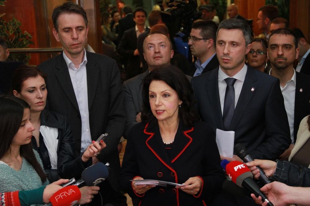 DS pozvala svoje glasače da glasaju za DSS-Dveri!