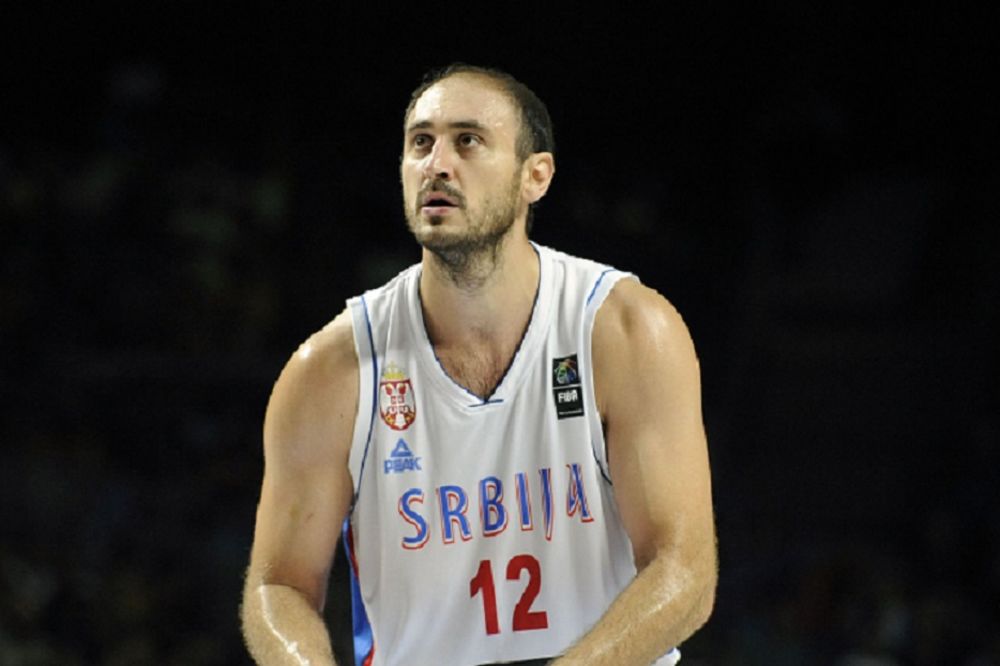 Policija uhvatila Nenada Krstića u alkoholisanom stanju za volanom! (FOTO)