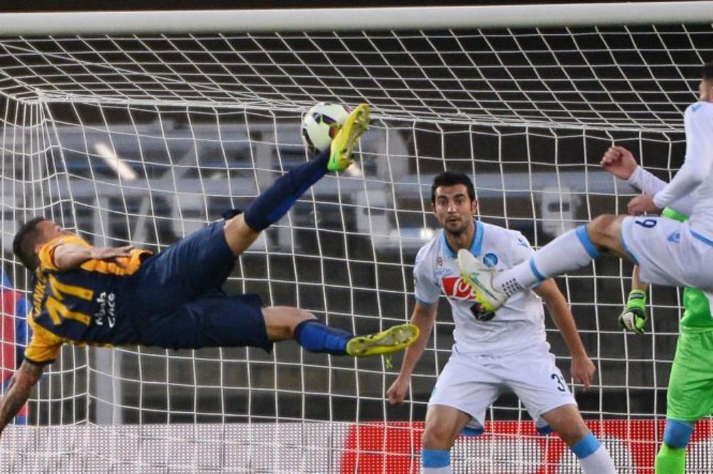 Zvezda sprema bombu: Bivši reprezentativac se vraća na Marakanu?! (FOTO)