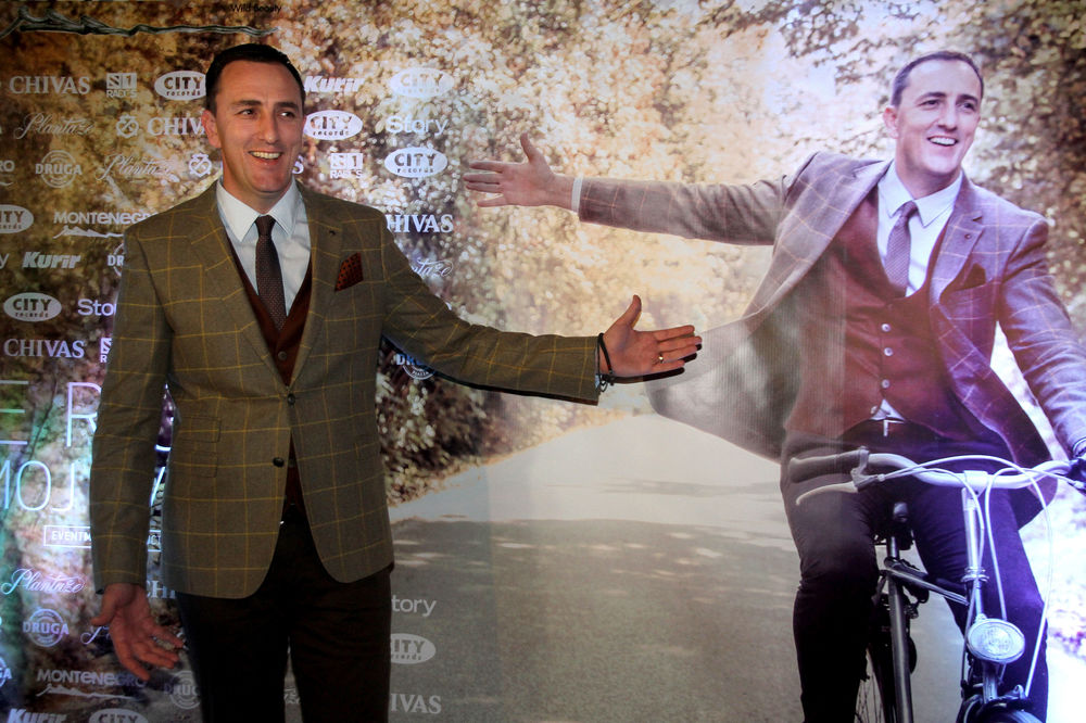 Sergej Ćetković je carina! I vi ćete tako misliti kad čujete zbog čega je usvojio 2 devojčice! (FOTO)