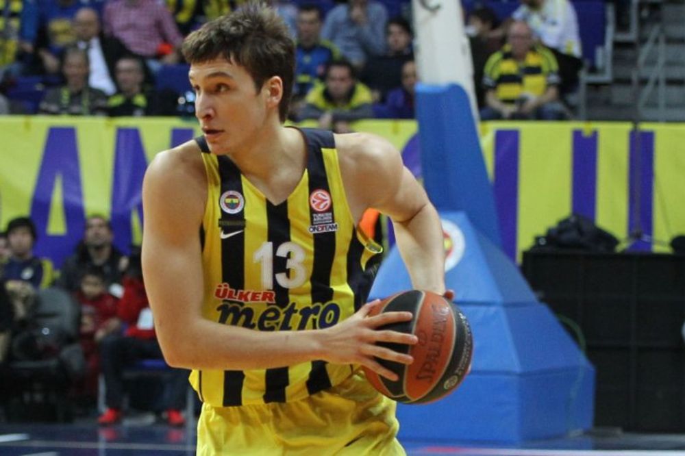 Svi vole Srbina: Pogledajte kakva je Bogdanomanija zahvatila svet! (VIDEO)